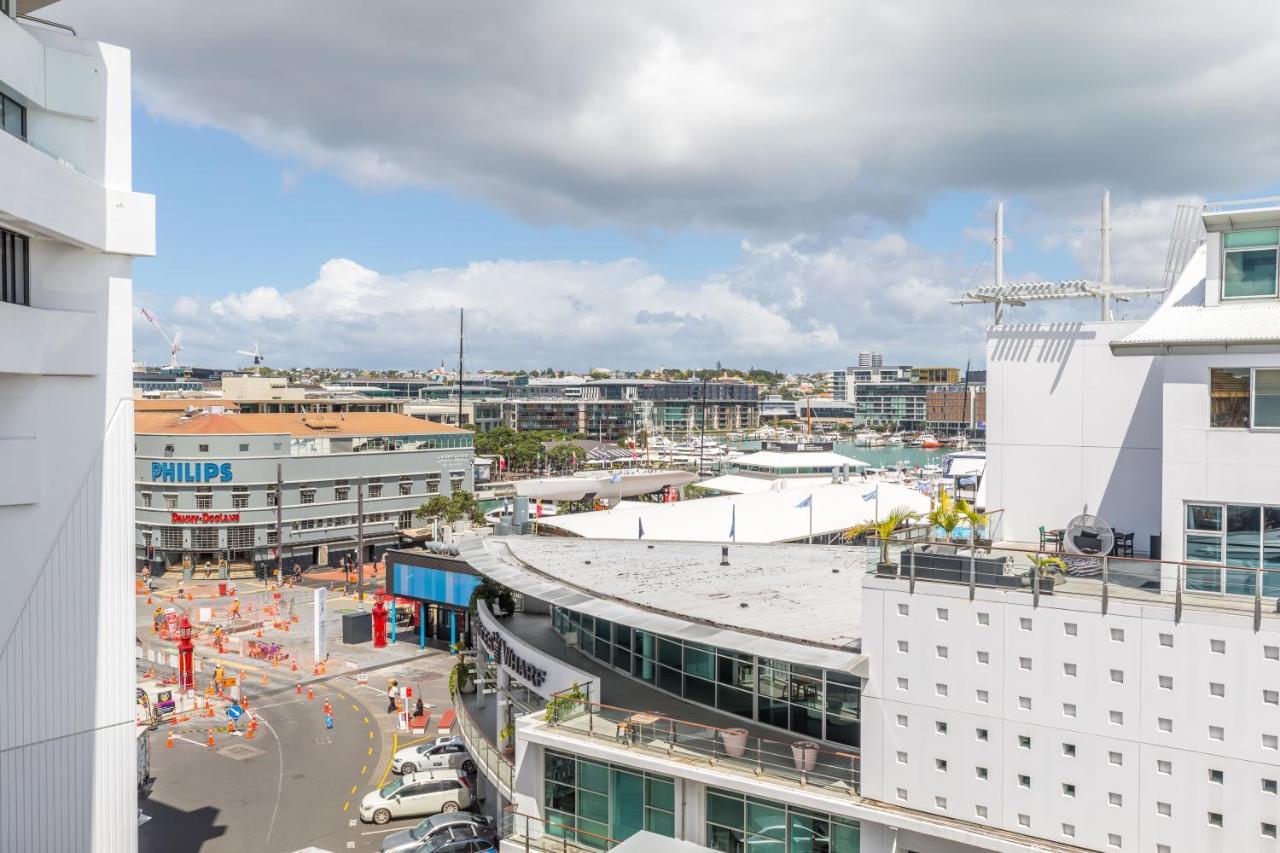 Stunning Waterfront Location With Huge Balcony! Apartment Auckland Exterior photo