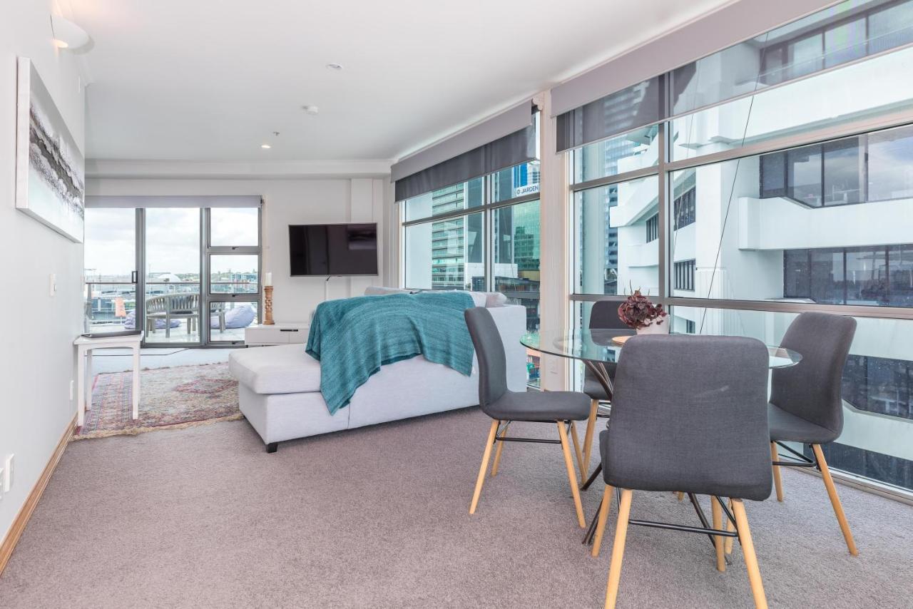 Stunning Waterfront Location With Huge Balcony! Apartment Auckland Exterior photo
